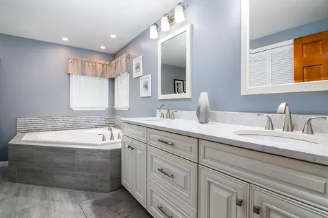 18 Wood Cove Drive Coventry RI 02816