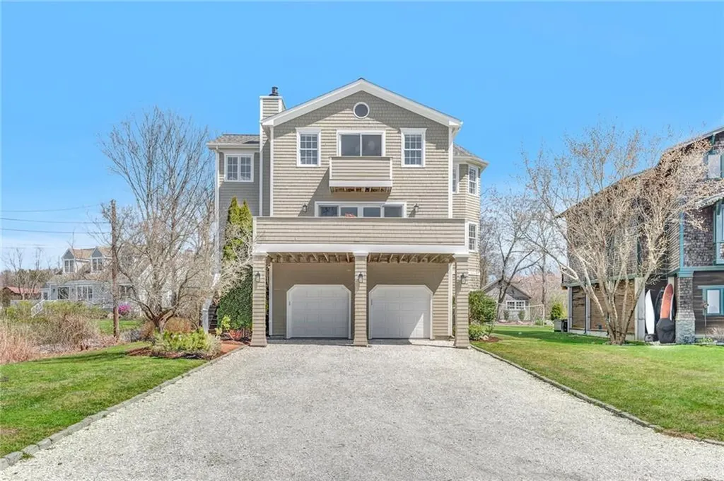 11 Willow Way Barrington RI 02806