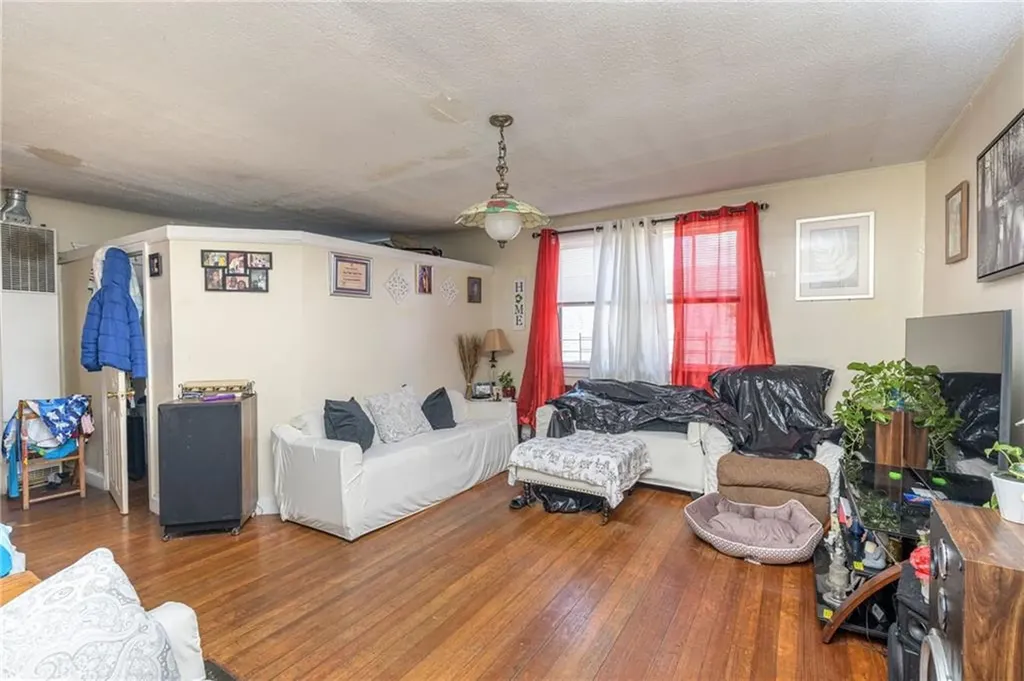 185 Princeton Avenue Providence RI 02907