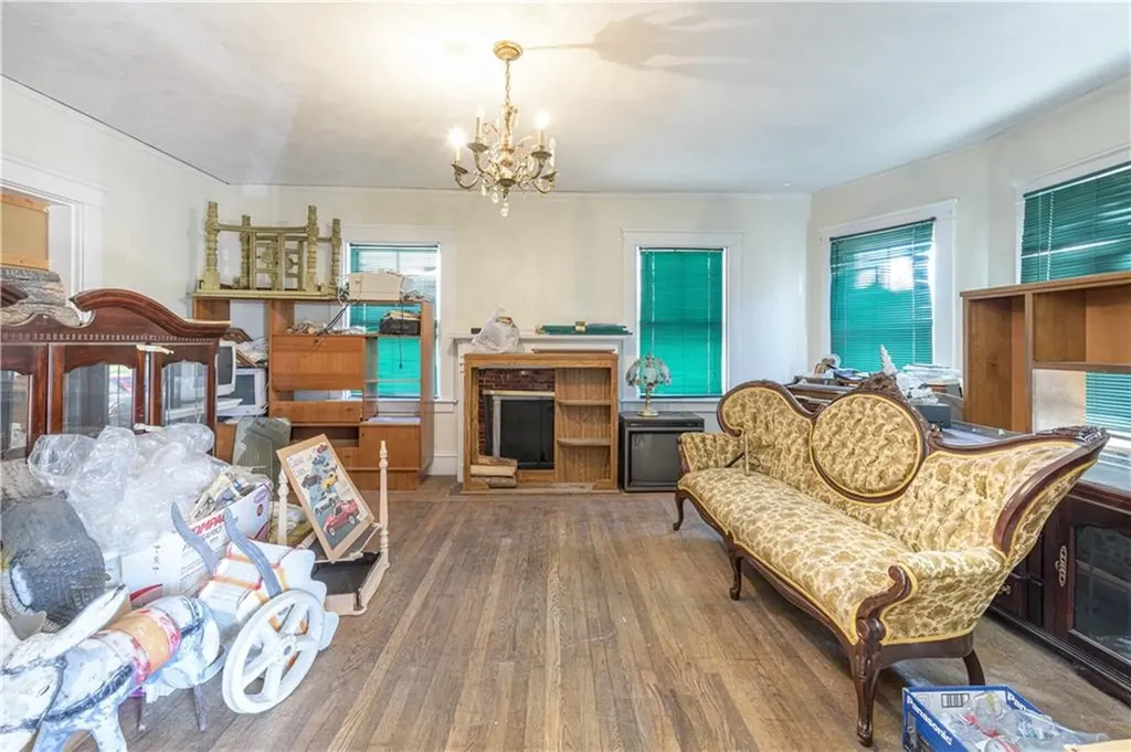 185 Princeton Avenue Providence RI 02907