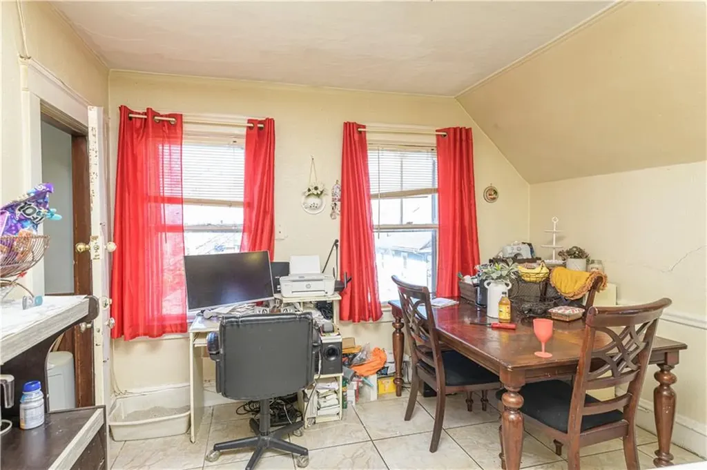 185 Princeton Avenue Providence RI 02907