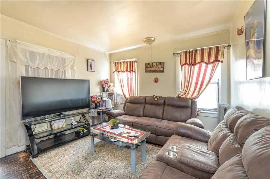 185 Princeton Avenue Providence RI 02907
