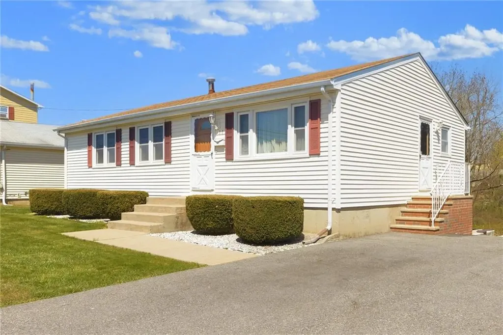 11 Spicer Street North Providence RI 02904