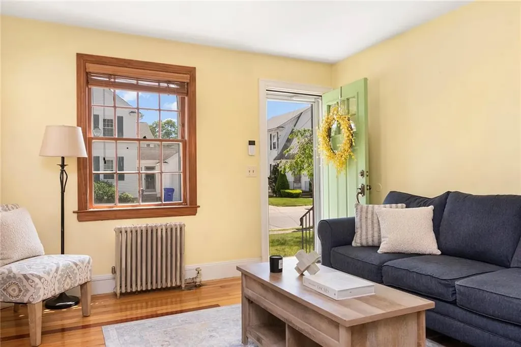 165 Isabella Avenue Providence RI 02908