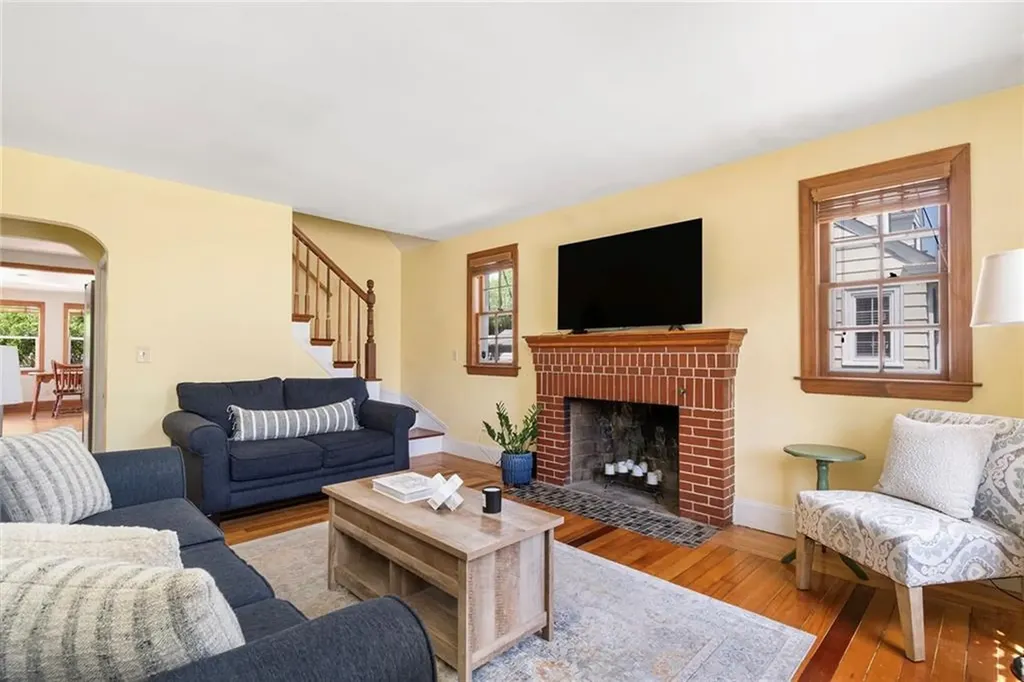 165 Isabella Avenue Providence RI 02908
