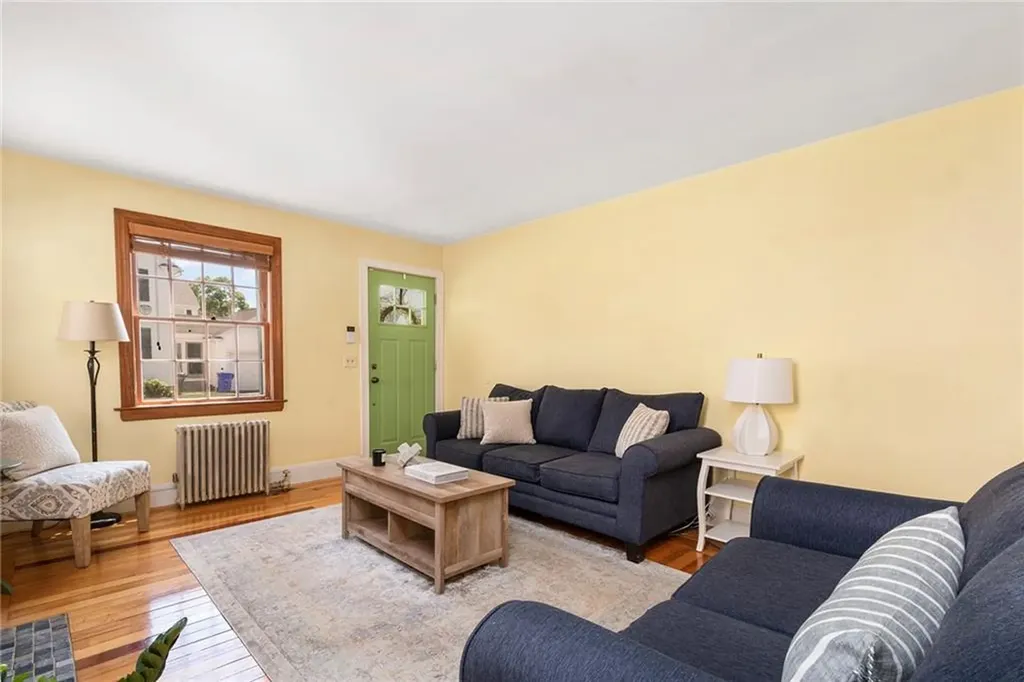 165 Isabella Avenue Providence RI 02908