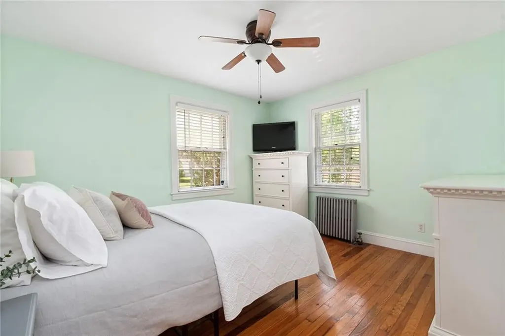 165 Isabella Avenue Providence RI 02908