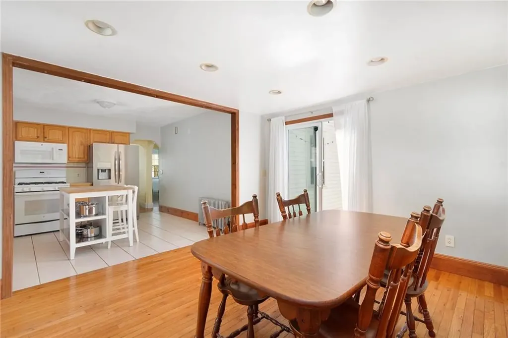 165 Isabella Avenue Providence RI 02908