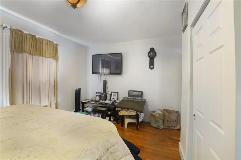 22 Dover Street Pawtucket RI 02860