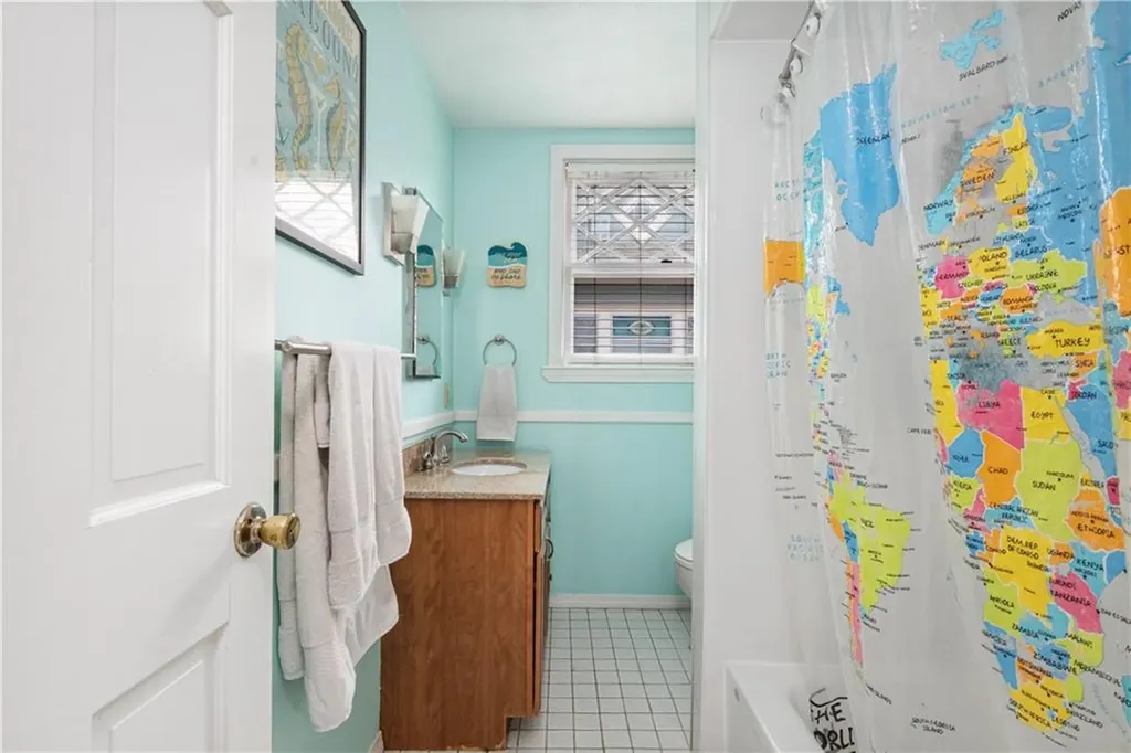 17 Sharon Street Providence RI 02908