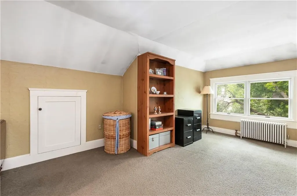 17 Sharon Street Providence RI 02908