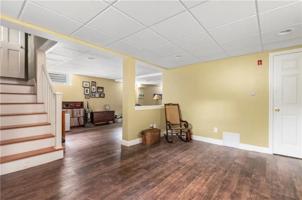 17 Sharon Street Providence RI 02908