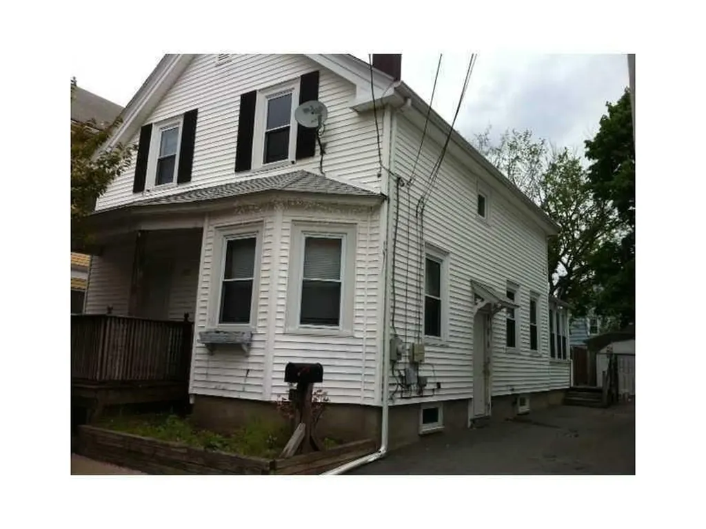 173 Lowell Avenue Providence RI 02909