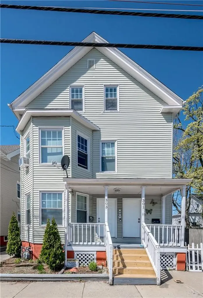 303 Bucklin Street Providence RI 02907