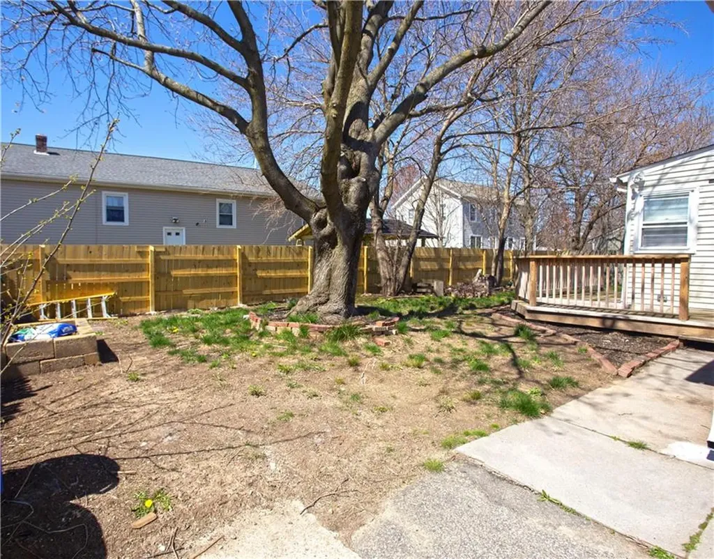 72 Columbus Street Providence RI 02908