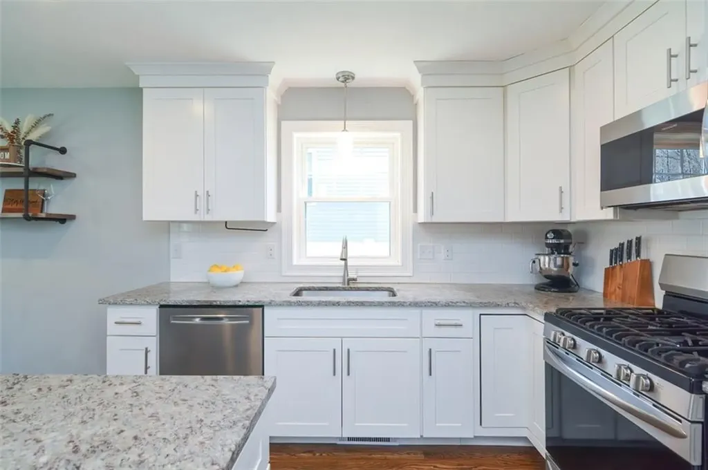 34 Hickory Road Cumberland RI 02864