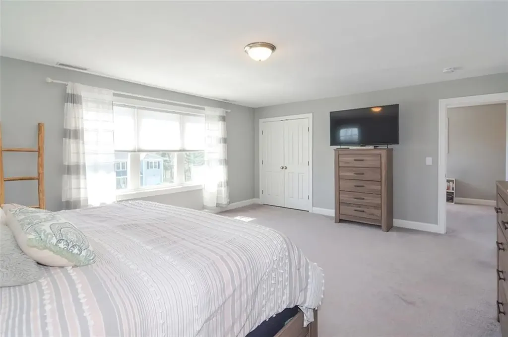 34 Hickory Road Cumberland RI 02864