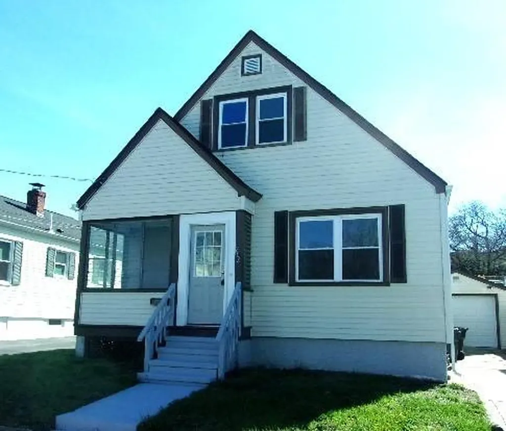 203 Lynch Street Providence RI 02908
