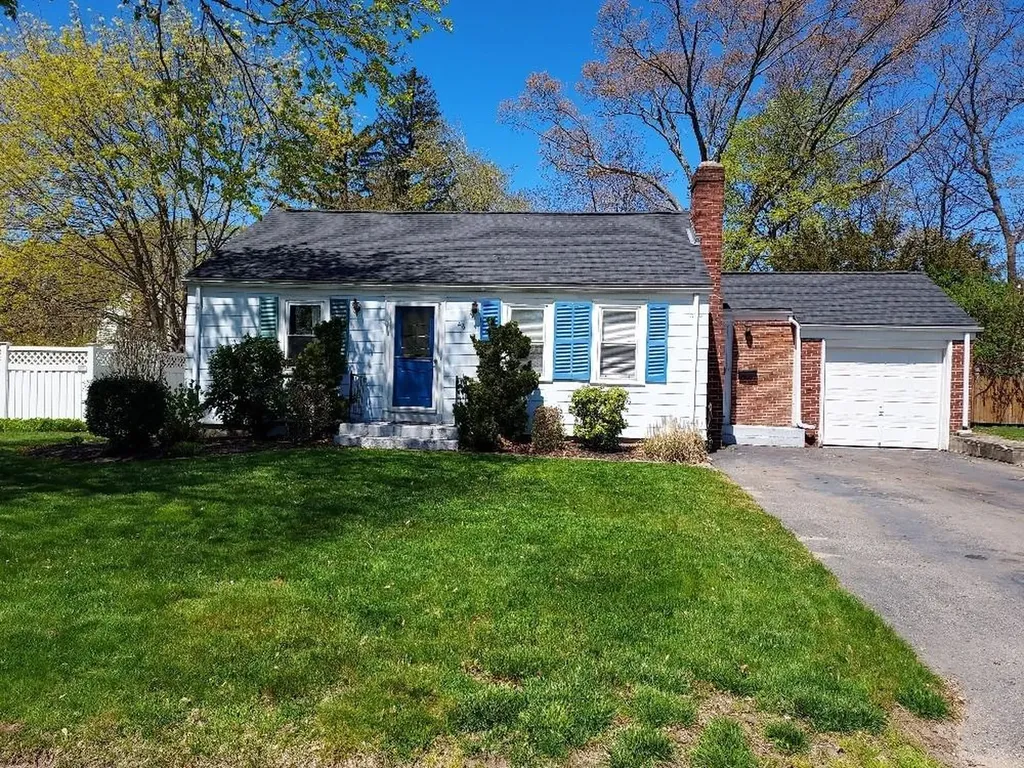 46 Oak Hill Drive Cranston RI 02920