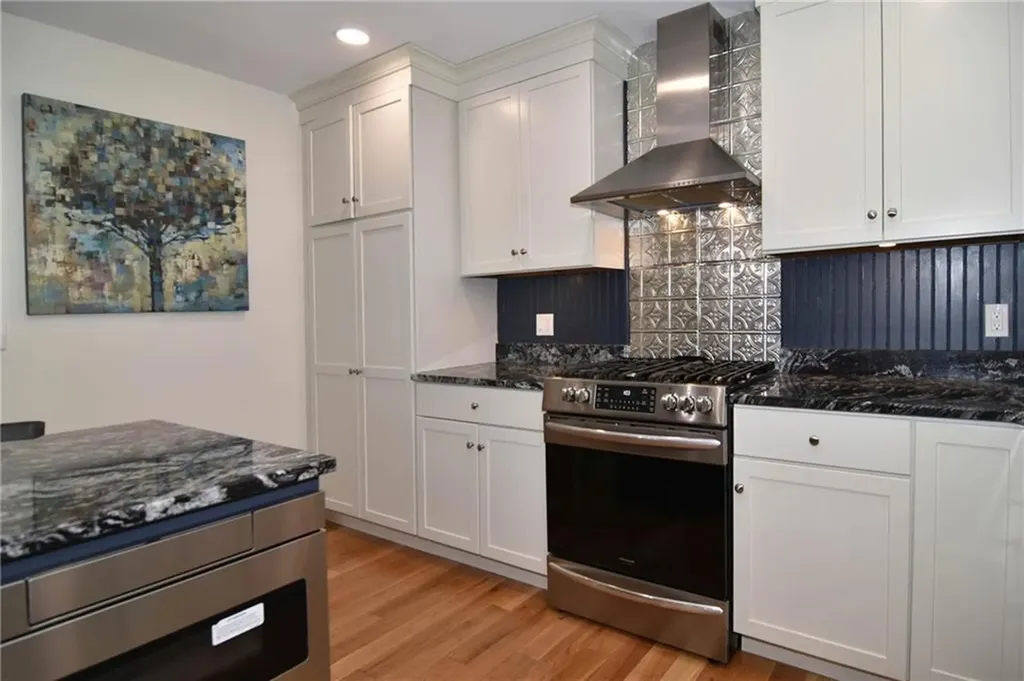 87 R Scituate Avenue Johnston RI 02919