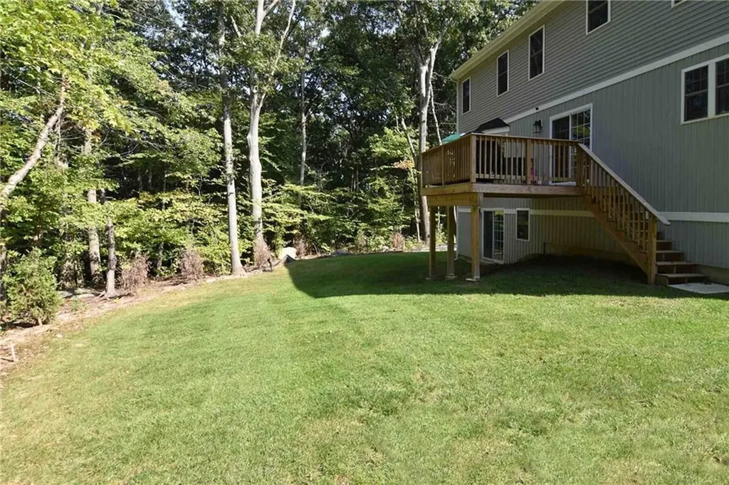87 R Scituate Avenue Johnston RI 02919