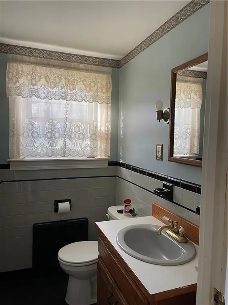 169 Hadde Avenue Cumberland RI 02864