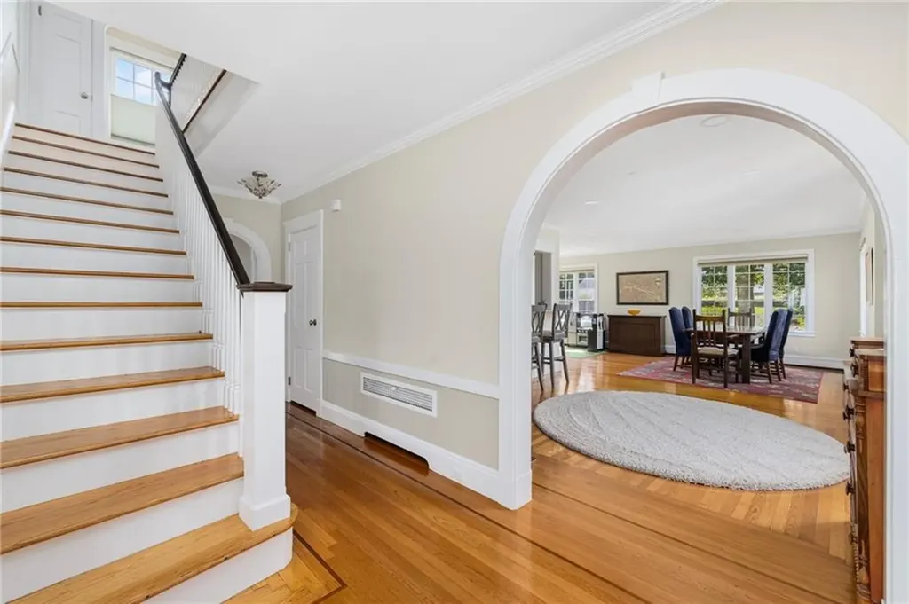 65 Grandview Avenue Lincoln RI 02865