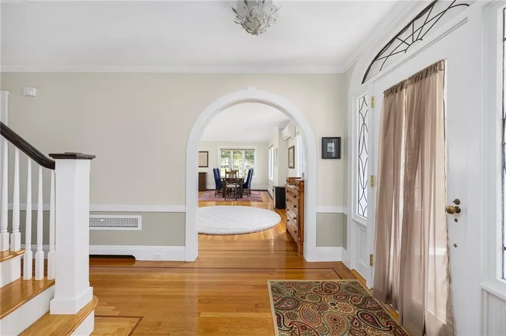 65 Grandview Avenue Lincoln RI 02865