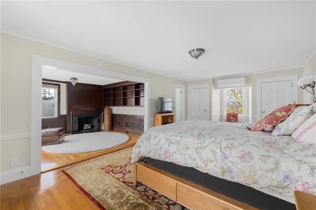 65 Grandview Avenue Lincoln RI 02865