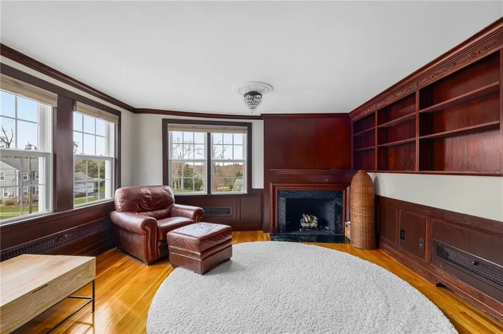 65 Grandview Avenue Lincoln RI 02865