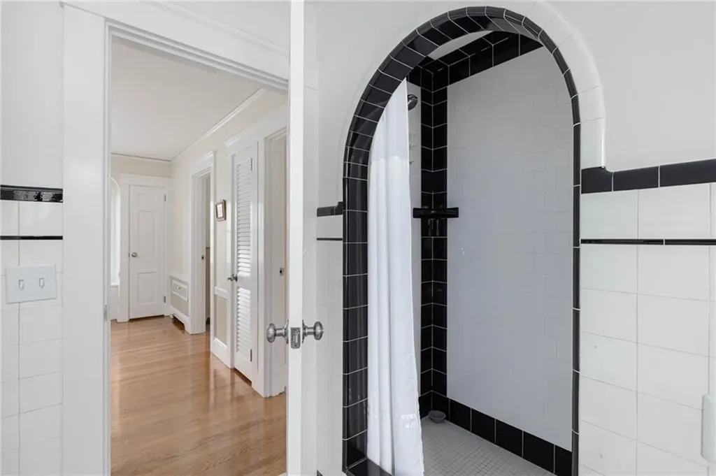 65 Grandview Avenue Lincoln RI 02865