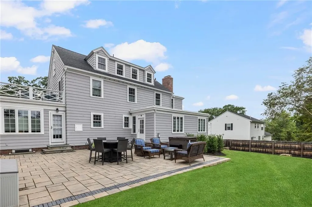 65 Grandview Avenue Lincoln RI 02865