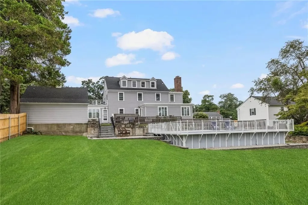 65 Grandview Avenue Lincoln RI 02865