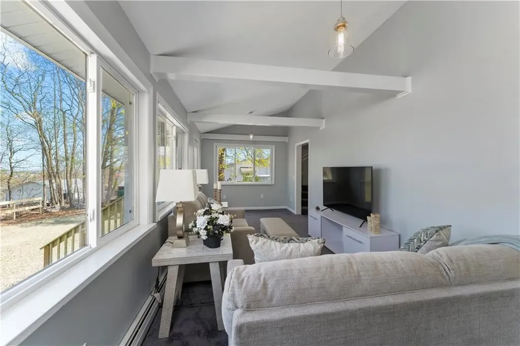 59 Flanders Street Johnston RI 02919