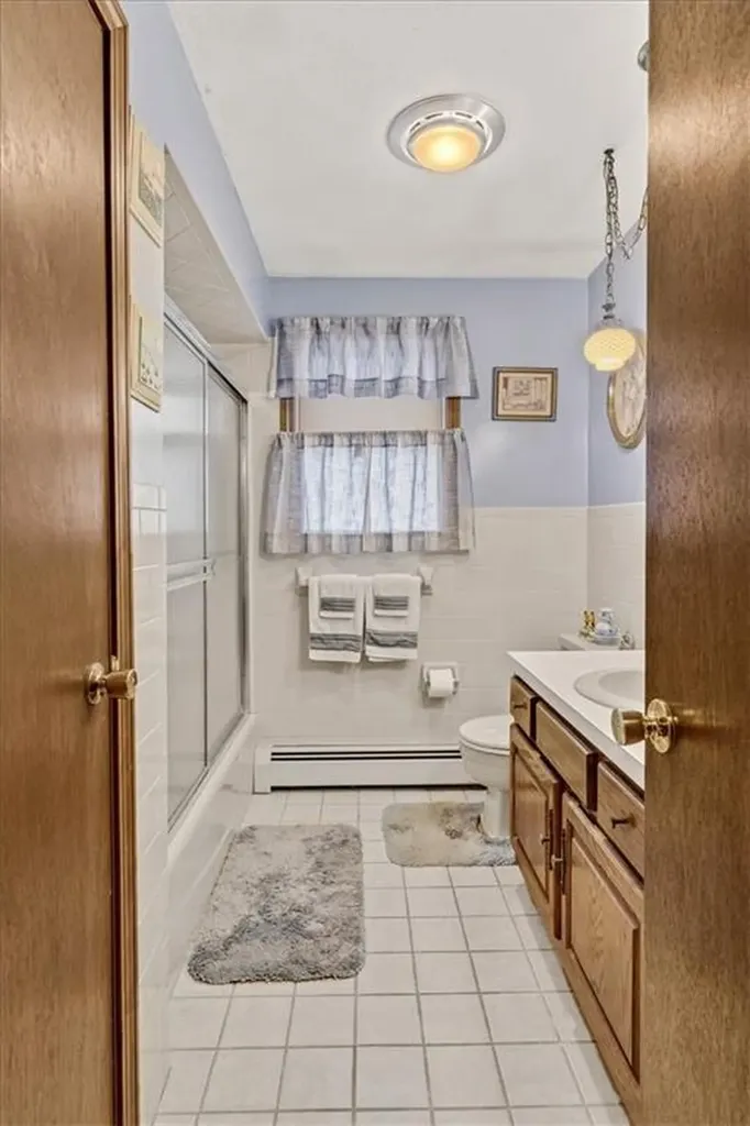 1223 Charles Street North Providence RI 02904