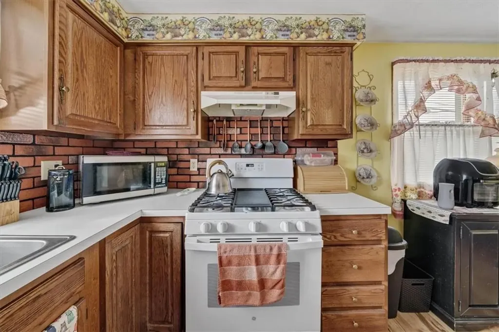 1223 Charles Street North Providence RI 02904