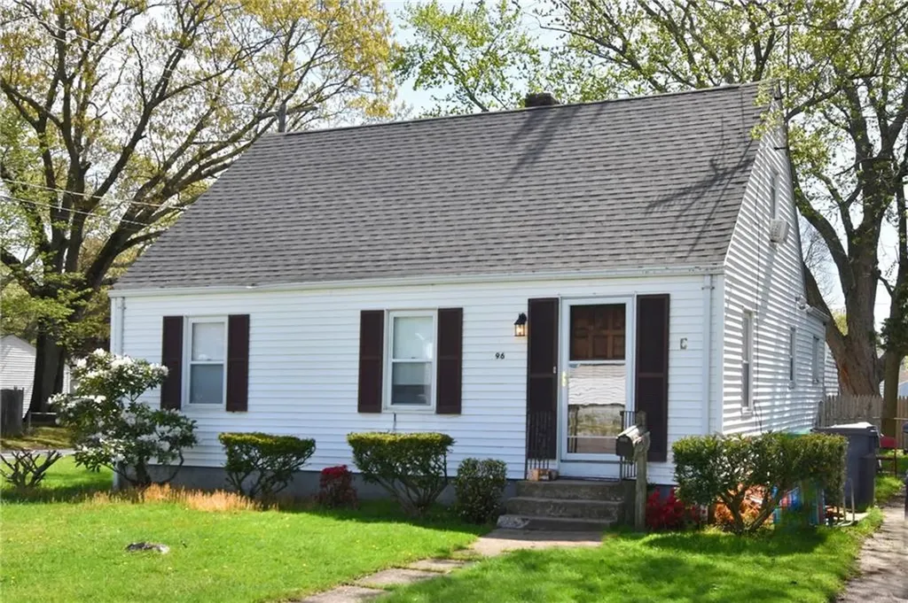 96 Homeland Avenue Warwick RI 02886