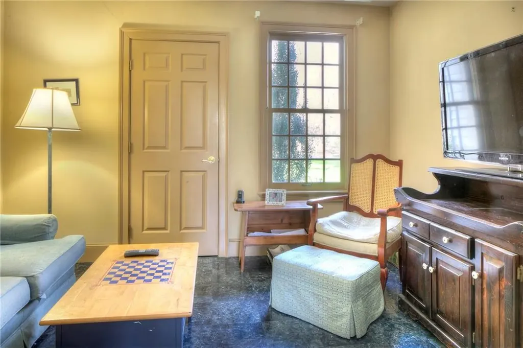 60 Morning Dove Drive Tiverton RI 02878