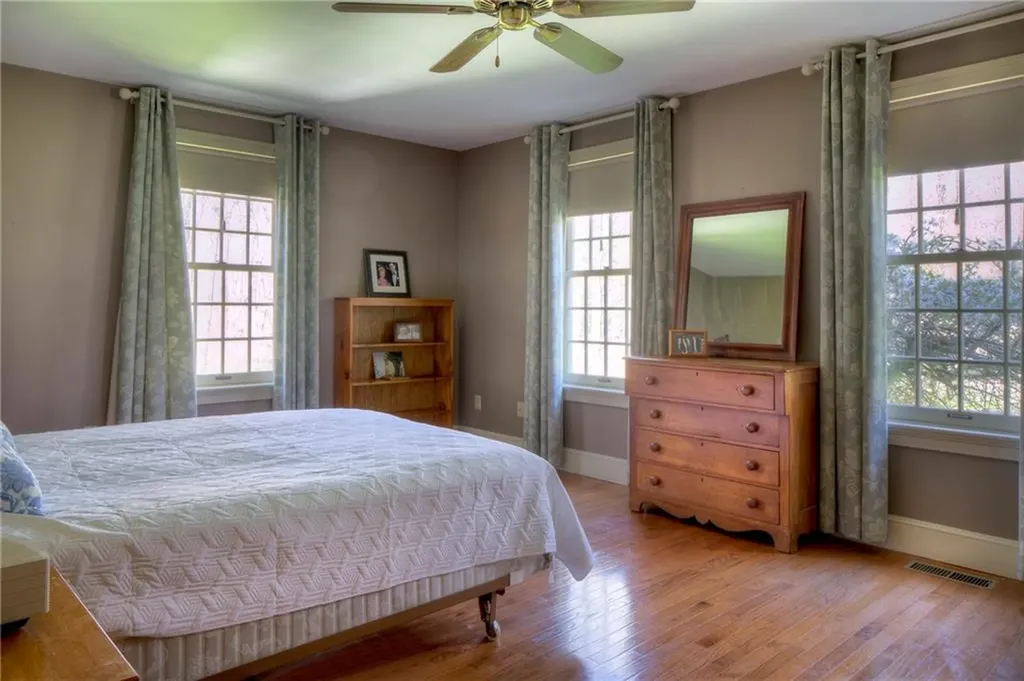 60 Morning Dove Drive Tiverton RI 02878