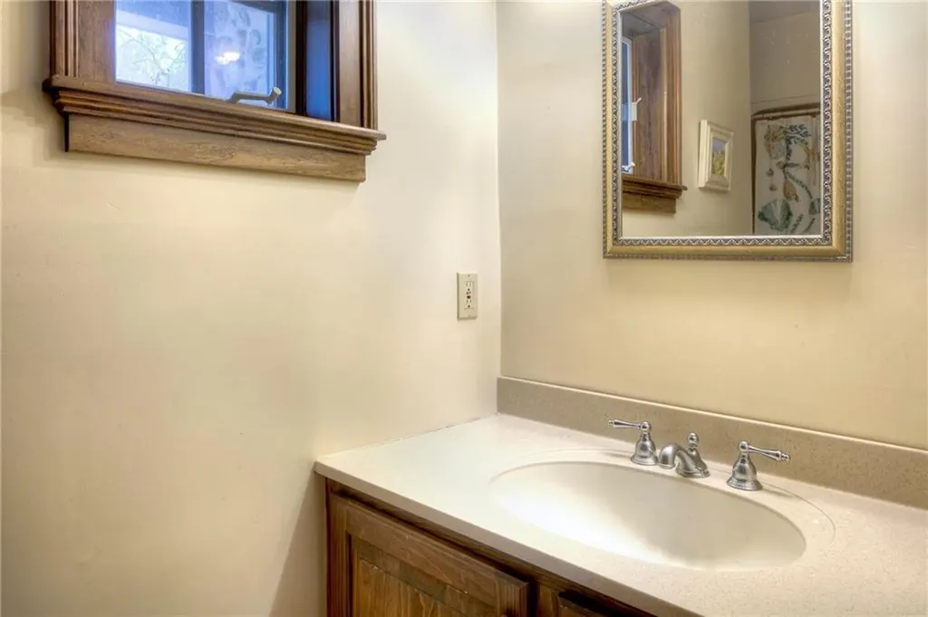 60 Morning Dove Drive Tiverton RI 02878
