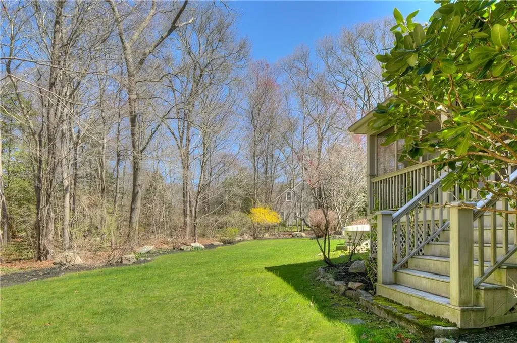 60 Morning Dove Drive Tiverton RI 02878