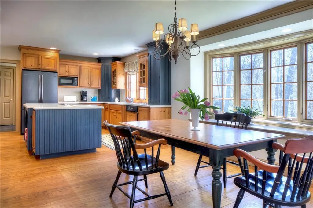 60 Morning Dove Drive Tiverton RI 02878