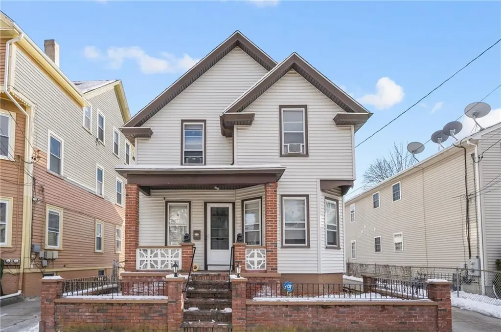74 Dora Street Providence RI 02909