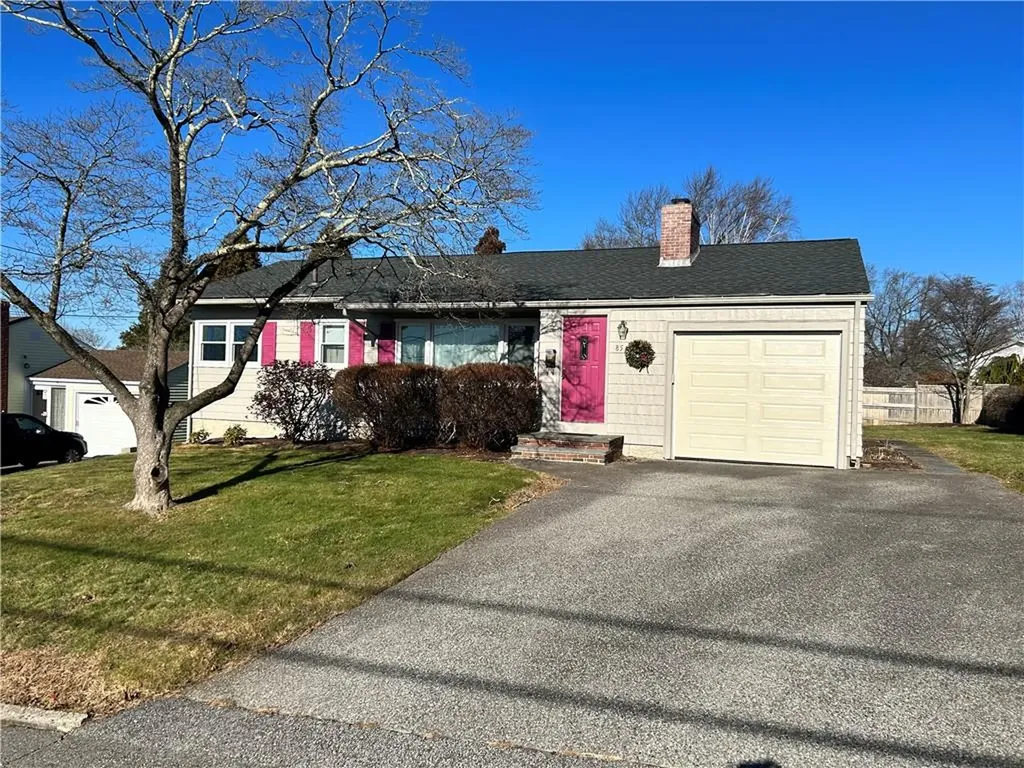 85 Longview Drive Cranston RI 02920
