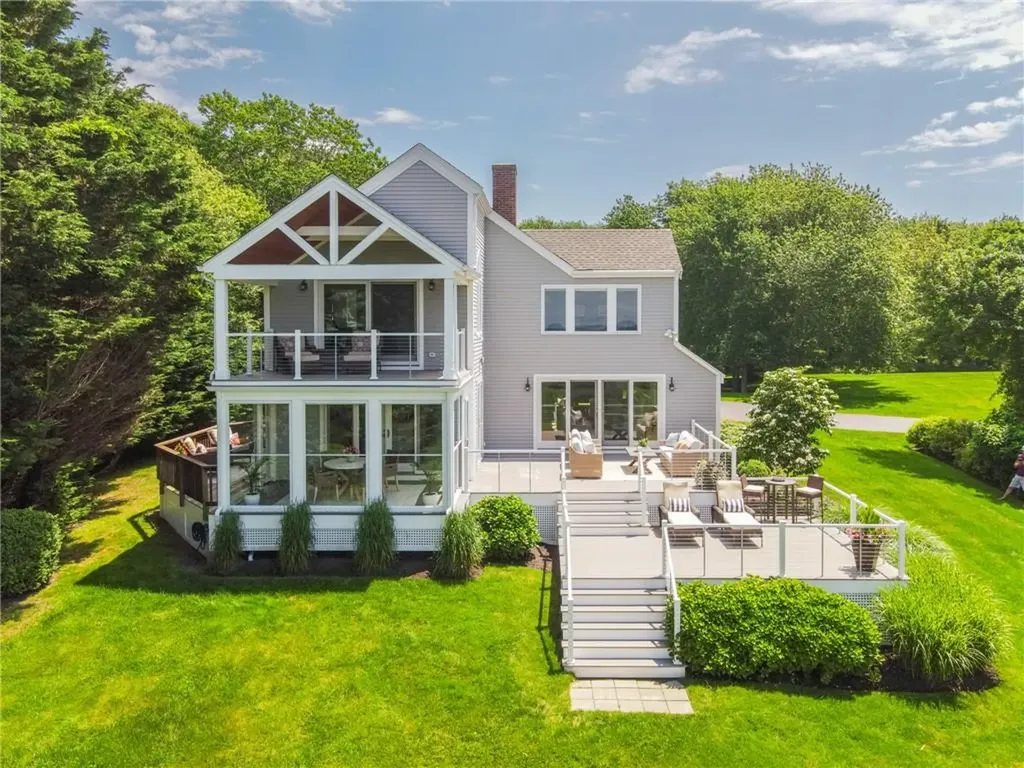 25 Fly Jib Court Jamestown RI 02835