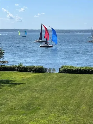 25 Fly Jib Court Jamestown RI 02835