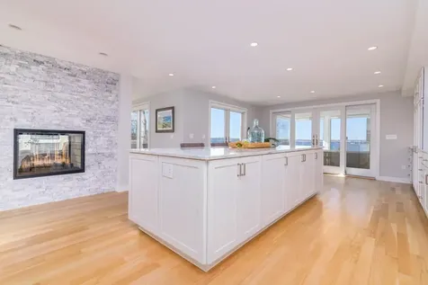 25 Fly Jib Court Jamestown RI 02835