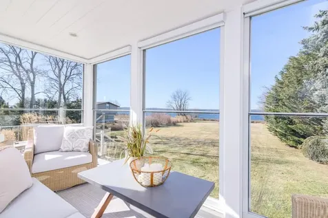 25 Fly Jib Court Jamestown RI 02835