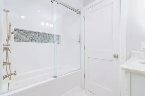 25 Fly Jib Court Jamestown RI 02835