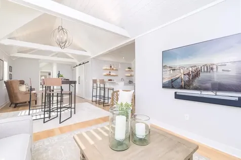 25 Fly Jib Court Jamestown RI 02835